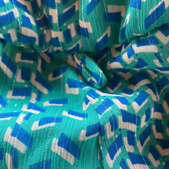 NY Collection blouson and tank style geometric print dress.  Size Large. - Picture 3 of 10